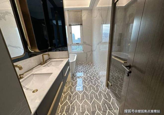 【】兰香湖壹号售楼处_兰香湖壹号2024售楼中心电话【预约】(图5)