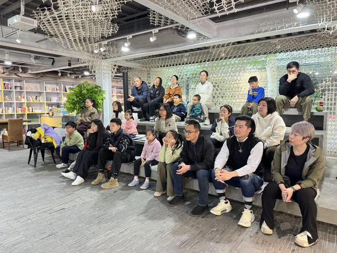 青年创新生态单元的“24小时”青春画像一号湾：青年梦想启航站点燃城市创新不夜城(图6)