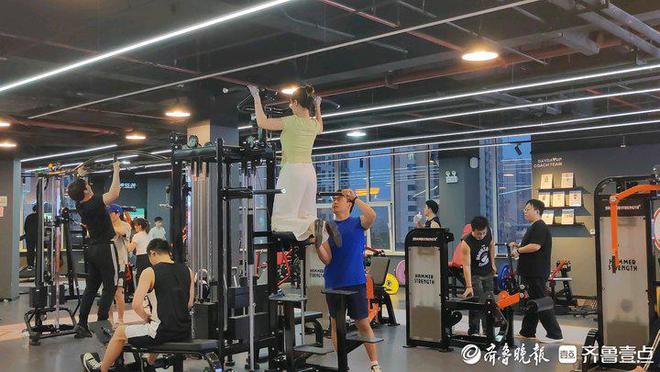 壹点调查一年至少开了50家24小时健身房在济快速“扩张”(图2)
