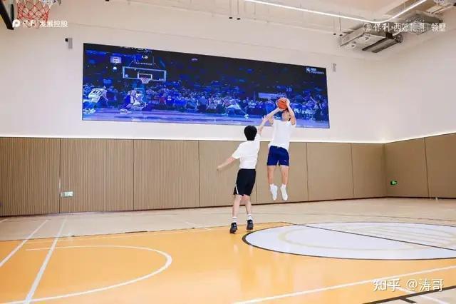 保利虹桥和颂、3站虹桥枢纽总价280-580万面积91-139平一梯一户(图24)