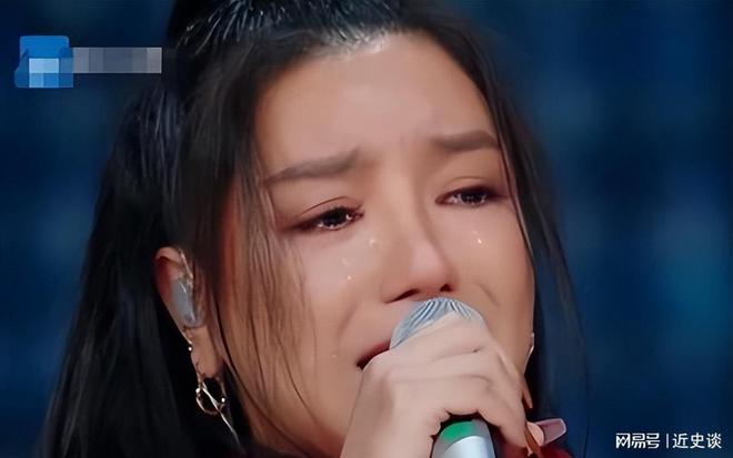 曾是超女冠军却因整容失败像“怪物”全身只剩下眼珠是自己的(图7)