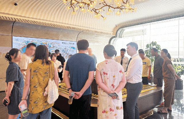 火热中！@苏州沁百合售楼处发布：沁百合诚邀莅临品鉴(图1)