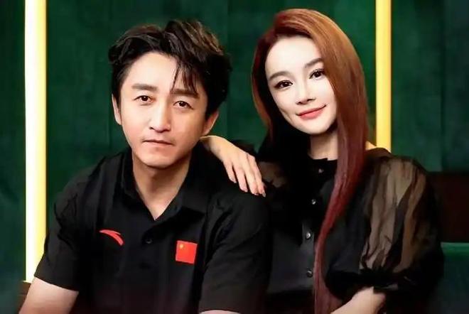 米乐M6:拳王邹市明自爆破产不止赔光2亿妻子参加婚礼撕下最后的体面(图15)