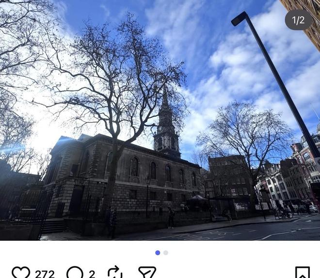 洗米华24岁大女儿周梓潼英国毕业！米嫂携继子飞英国出席毕业礼(图2)