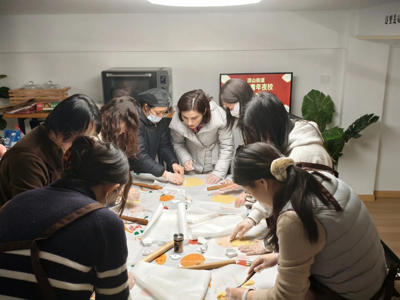 南京顶山街道：青年夜校解锁夜生活新方式(图1)