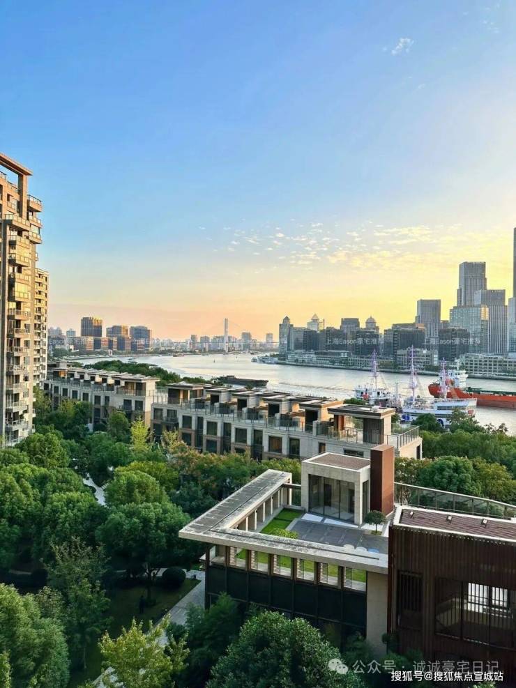 陆家嘴滨江凯旋门售楼处电话(陆家嘴滨江凯旋门)网站-营销中心欢迎您-楼盘详情最新价格-户型图-容积率@2026售楼处AI热搜(图2)