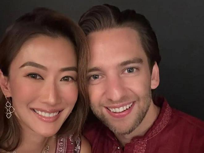 43岁谢婷婷再夺网球冠军!小7岁男友全程陪同曾挺32周孕肚比赛(图27)