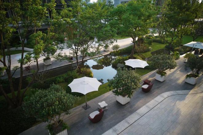 【售楼处】T-ONE潮博商业中心发布：宜居楼盘优质区位加持(图12)